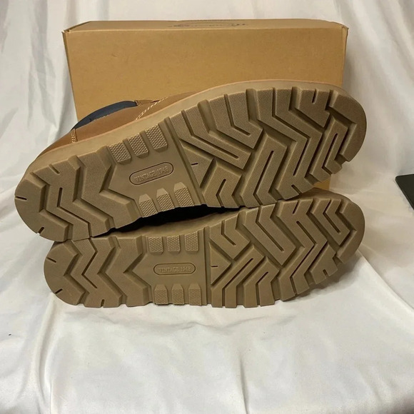 Weatherproof Vintage Chukka Style Boot - Picture 4 of 12